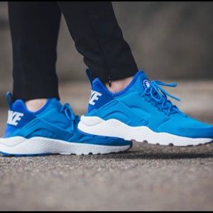 Women’s Nike Air Hurache